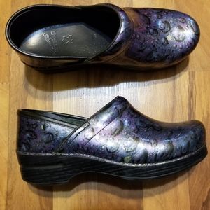 Dansko Patent Leather Spots Pattern Clogs